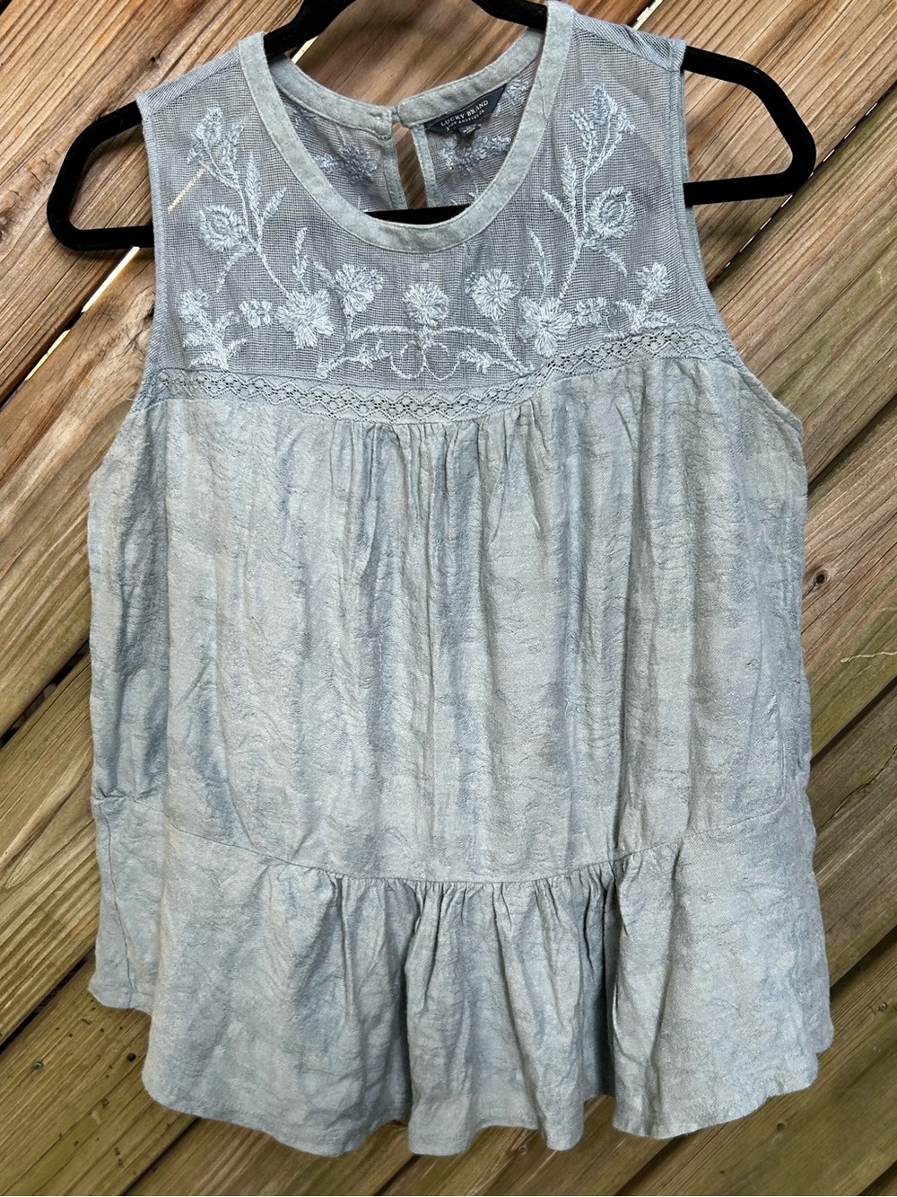 Lucky Brand Light Blue Embroidered Sleeveless Peplum Tank 1X w lace & embriodery